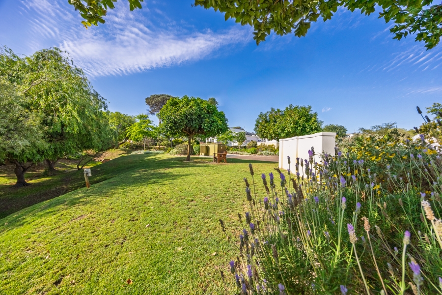 3 Bedroom Property for Sale in Zevenzicht Western Cape